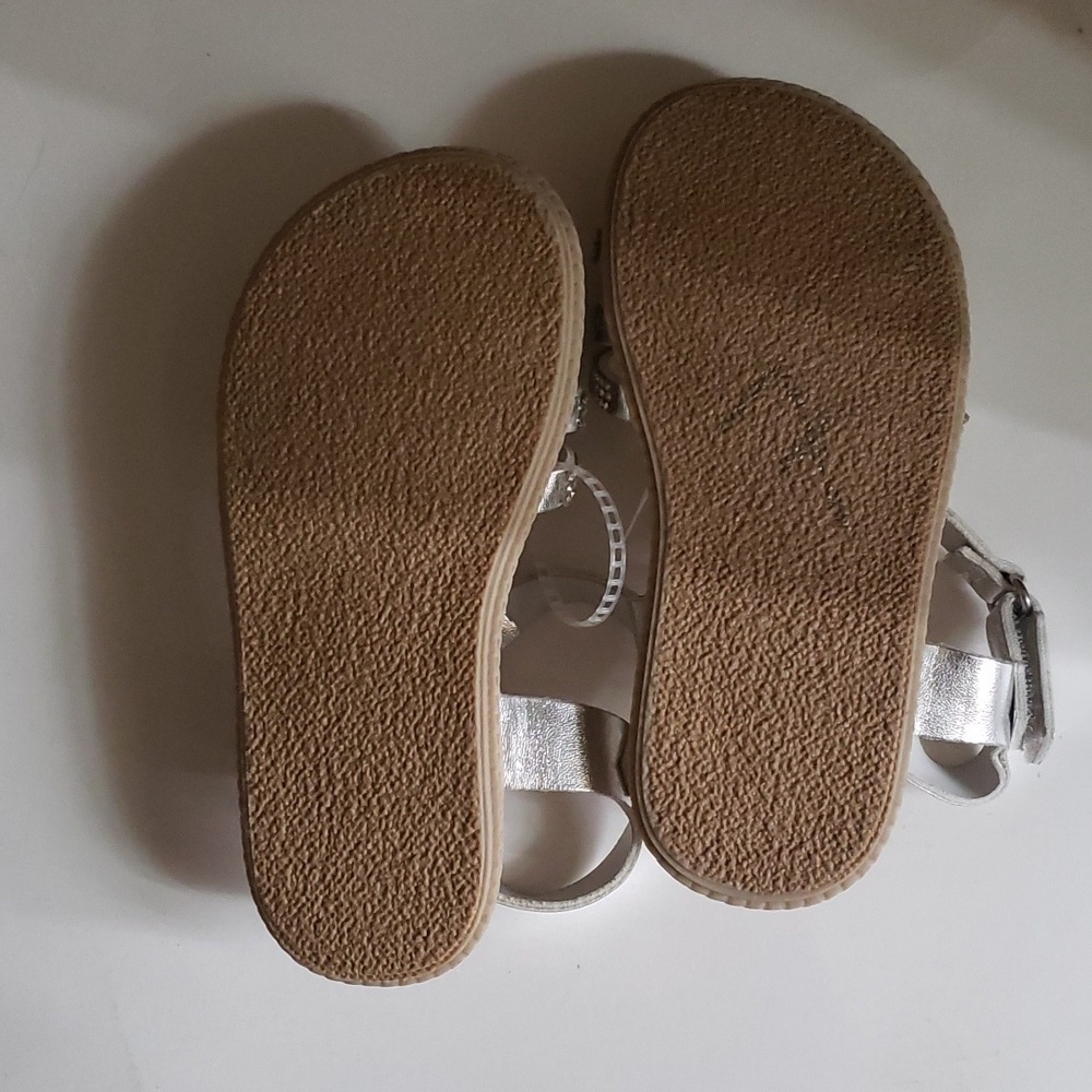 Kids Sandals Bundle - Picture 3 of 6